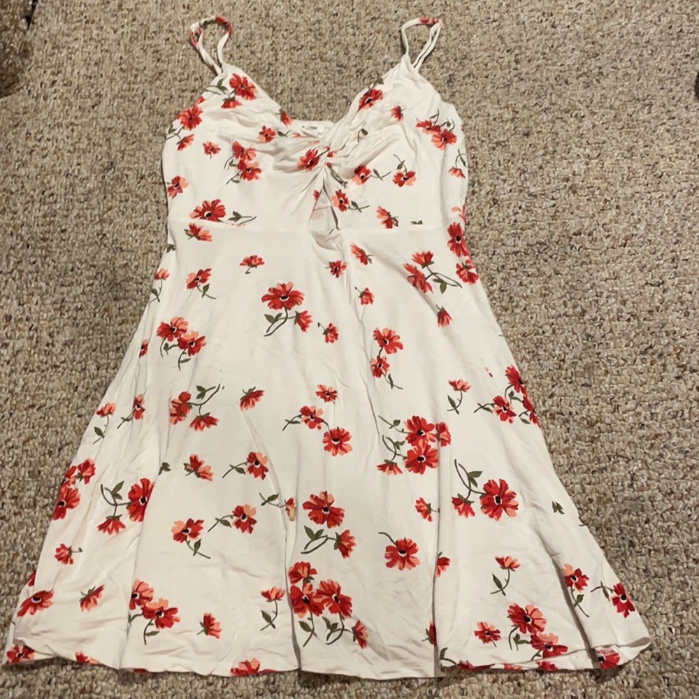 Flowery flowy dress